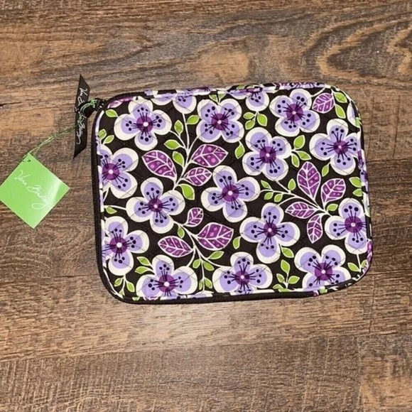 Vera Bradley Tablet Sleeve Plum Petals NWT - Picture 2 of 4